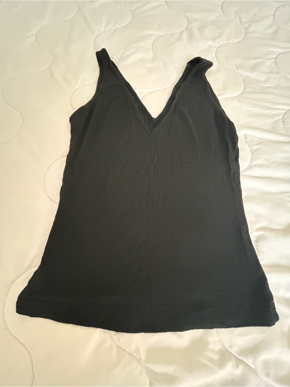 SHEIN Black V-Neck Tank Top